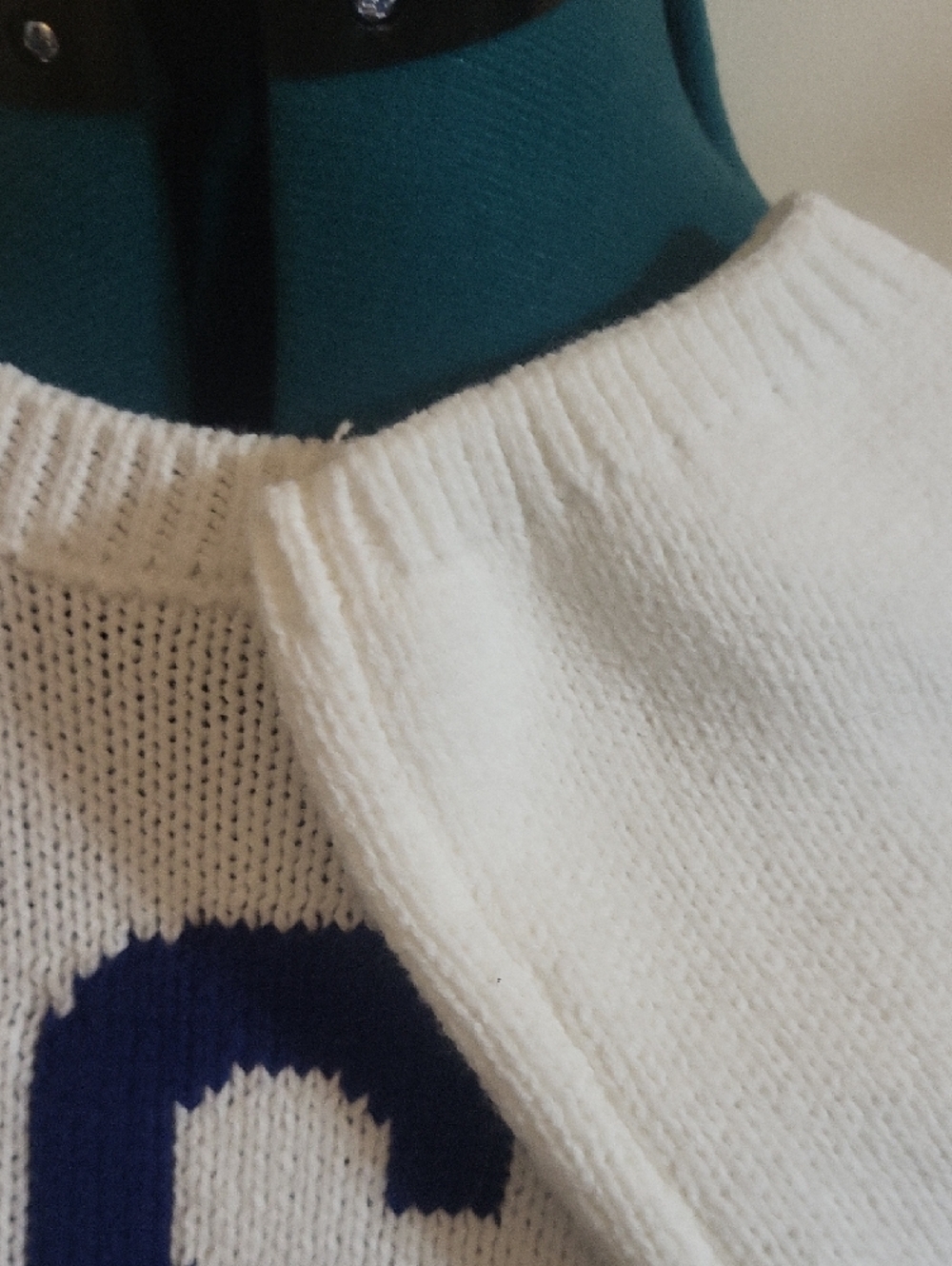 Hello Kitty White Knit Crewneck Sweater with Navy USA and Red Bow - Picture 2 of 4